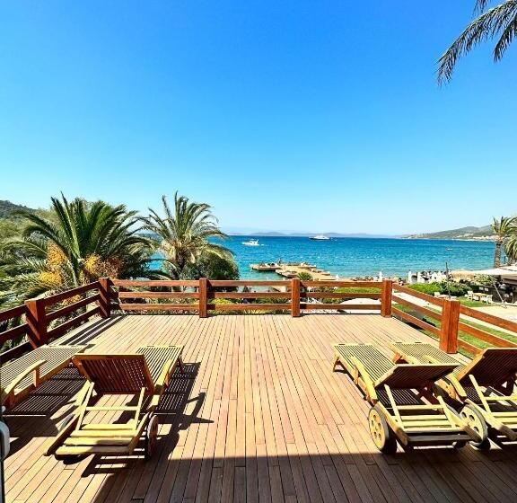 带1个卧室和海景的别墅, Casa Dell Arte Hotel Of Arts & Leisure