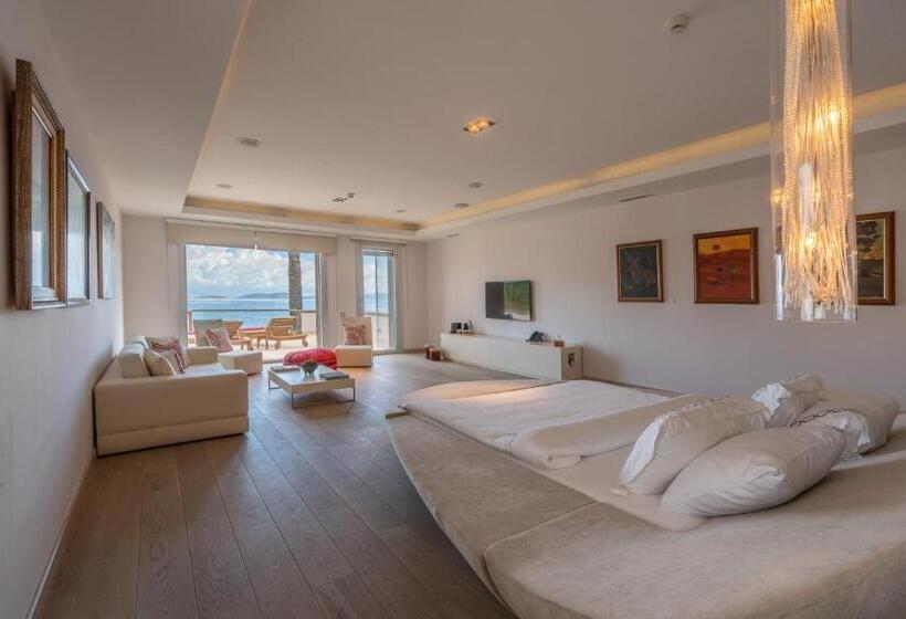 اتاق استاندارد با چشم‌انداز دریا, Casa Dell Arte Hotel Of Arts & Leisure