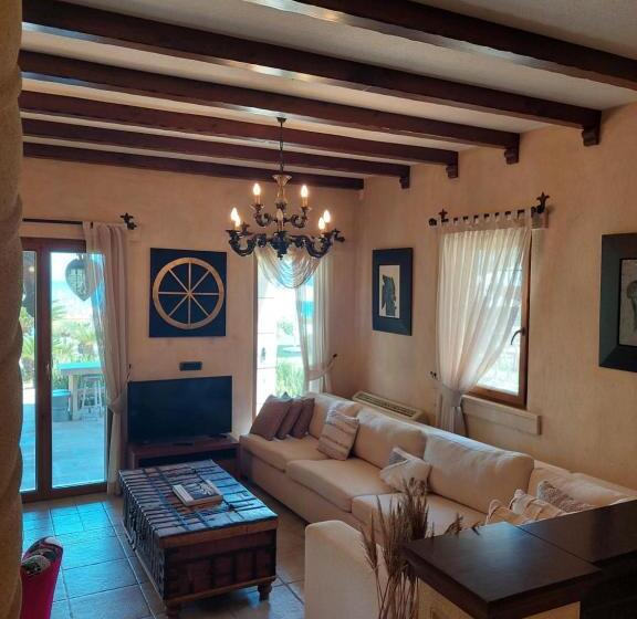 带1个卧室和海景的别墅, Casa Dell Arte Hotel Of Arts & Leisure