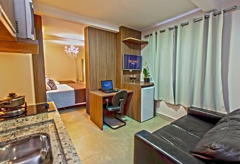 חדר דלוקס לשלושה, Concept Hotel Flat