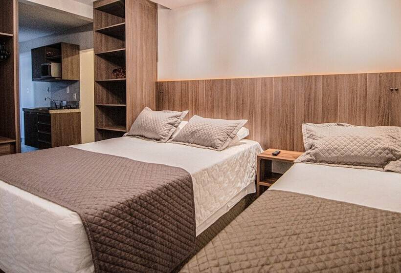 Трехместный Номер Deluxe, Concept Hotel Flat