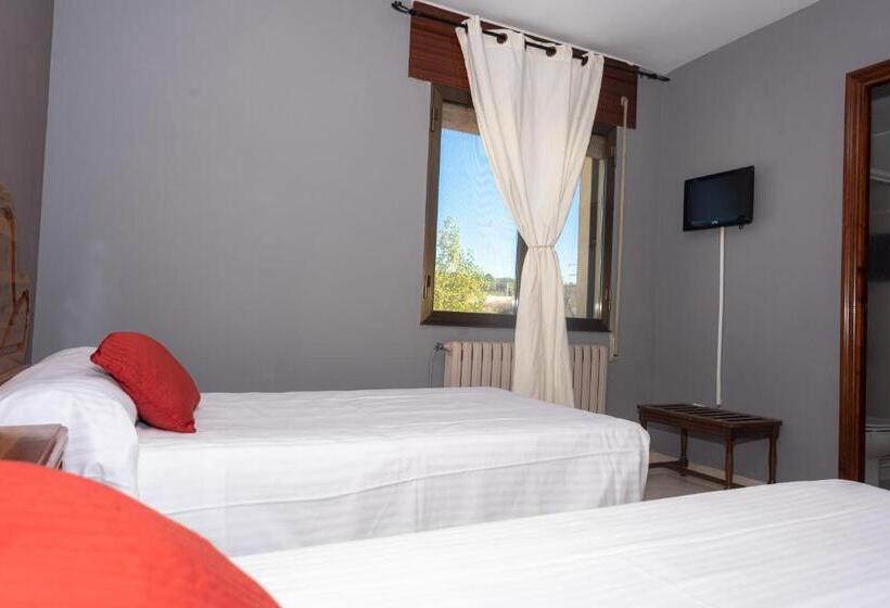 חדר סופריור, Hostal Venta De Valcorba