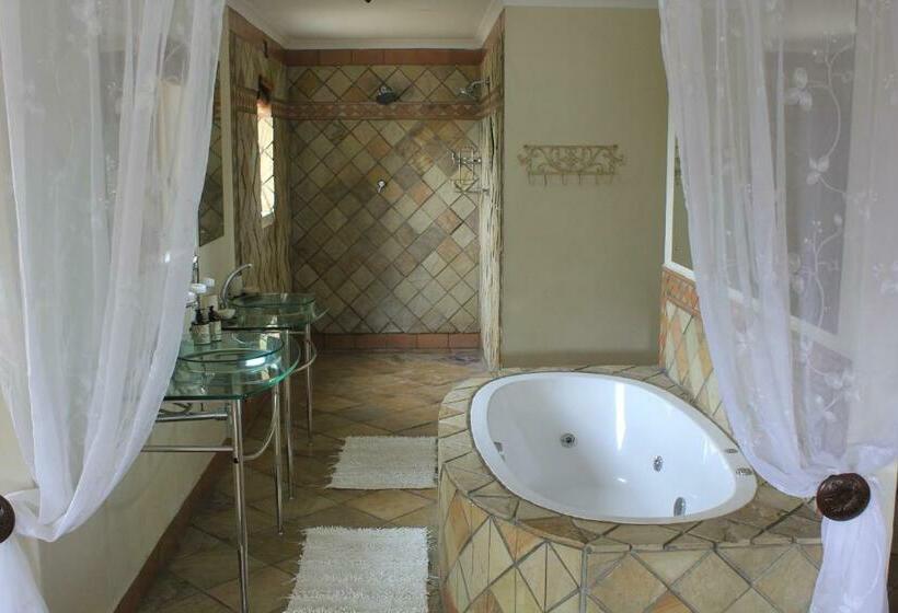 Номер Deluxe Кровать Кинг, 19th Hole Golf Villa Bed And Breakfast