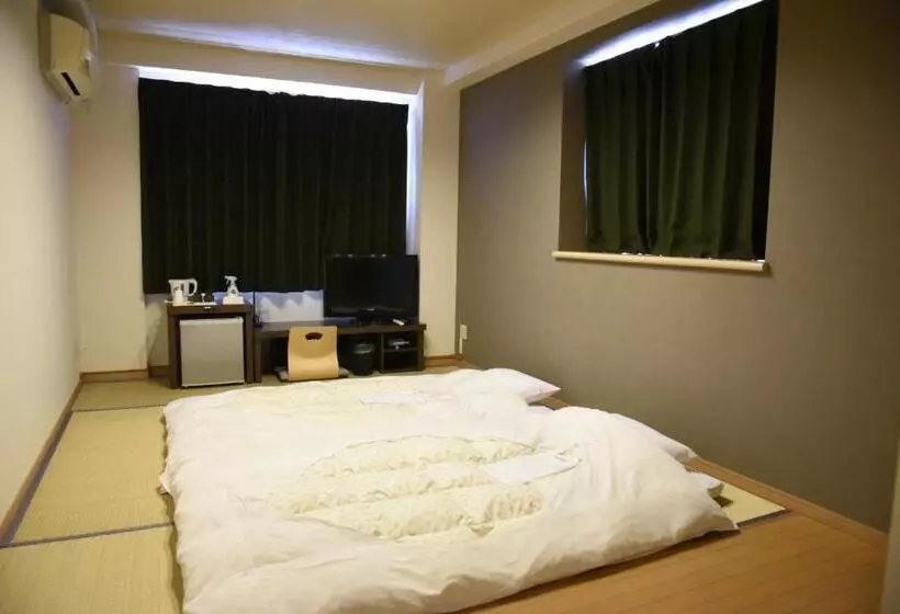 Habitació Quàdruple Estàndard, Hatago Hashimoto