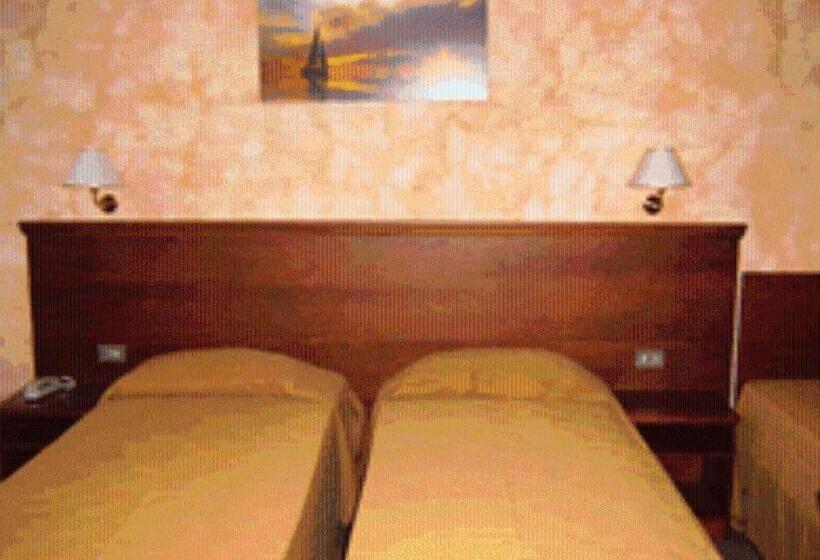 标准间, Hostiliae Ciminiera