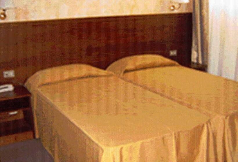 标准间, Hostiliae Ciminiera