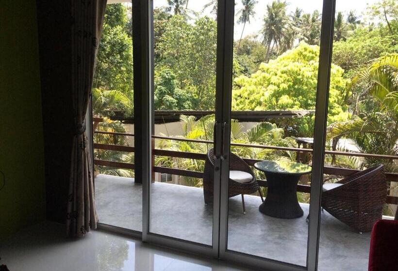 Номер Deluxe, In Touch Resort