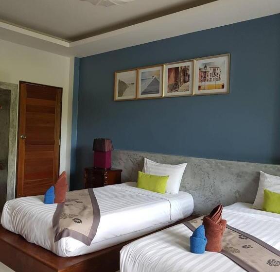 Номер Deluxe, In Touch Resort