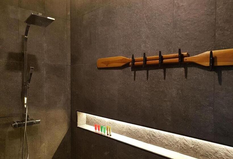 Бунгало Стандарт 2 Спальни, In Touch Resort