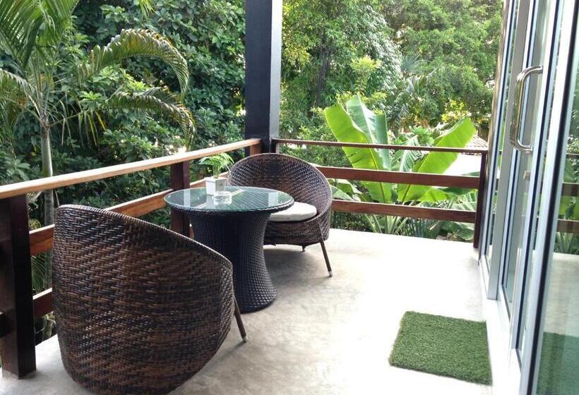 Номер Deluxe, In Touch Resort