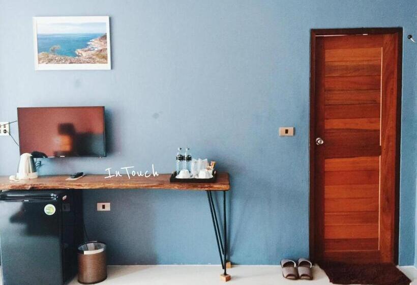 Номер Deluxe, In Touch Resort