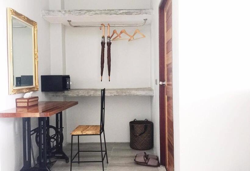 Студио Стандарт с Балконом, In Touch Resort