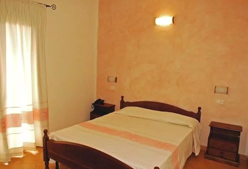スタンダード４人部屋, La Fattoria