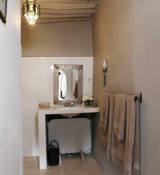 اتاق سوپریور, Le Petit Hôtel Du Flouka