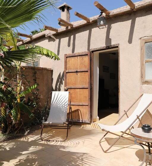 اتاق سوپریور, Le Petit Hôtel Du Flouka