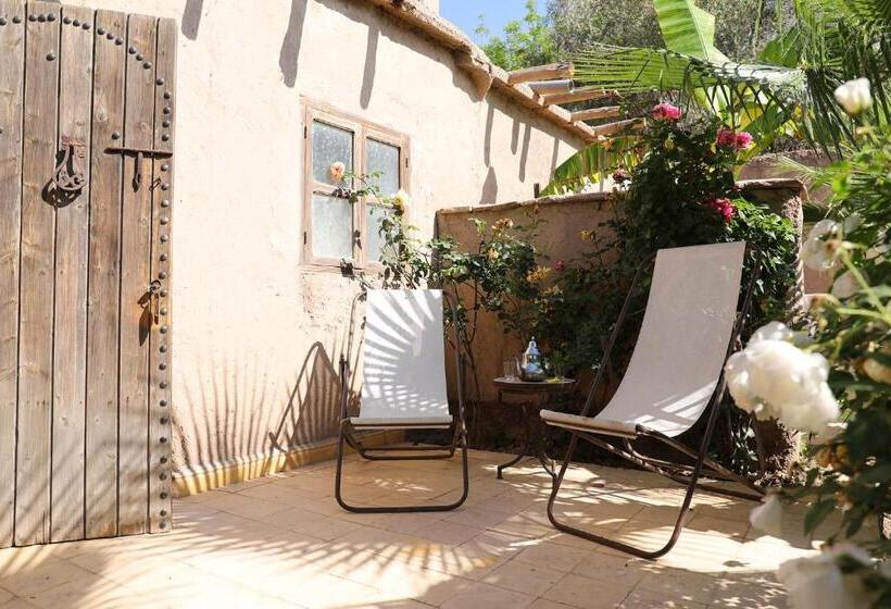 اتاق سوپریور, Le Petit Hôtel Du Flouka