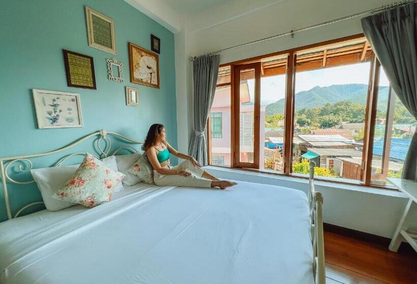 带大床的高级房间, Pai Cherkaew Boutique House