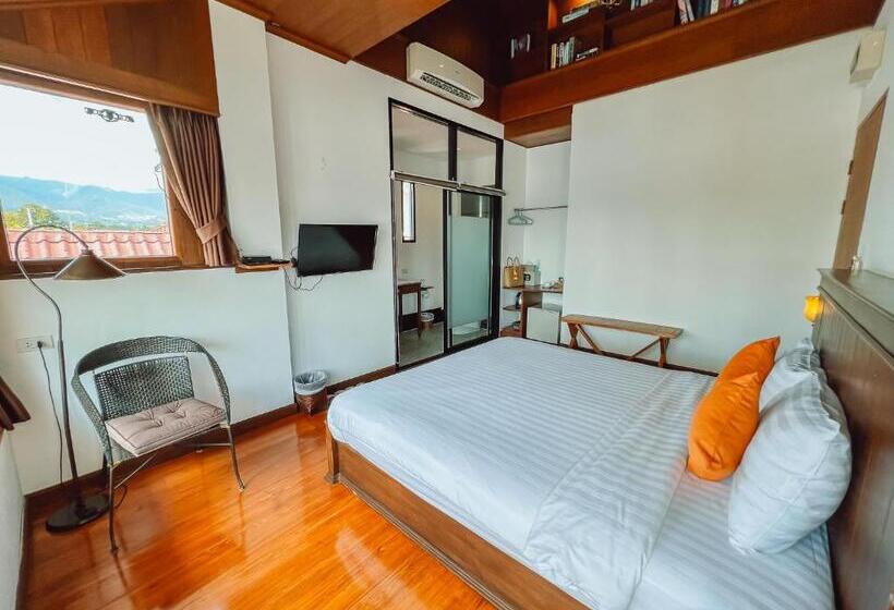 带大床的高级房间, Pai Cherkaew Boutique House