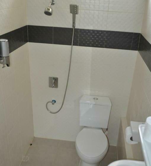 スタンダードバンガロー, Phangan Beach Resort