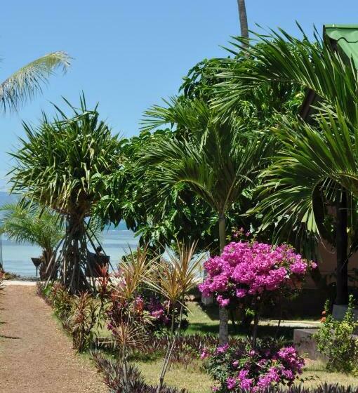 スタンダードバンガロー, Phangan Beach Resort