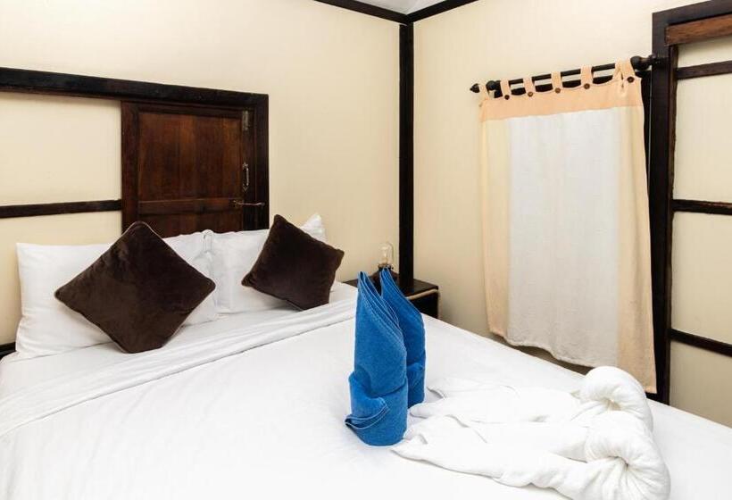 オーシャンビューのスタンダードバンガロー, Phangan Beach Resort