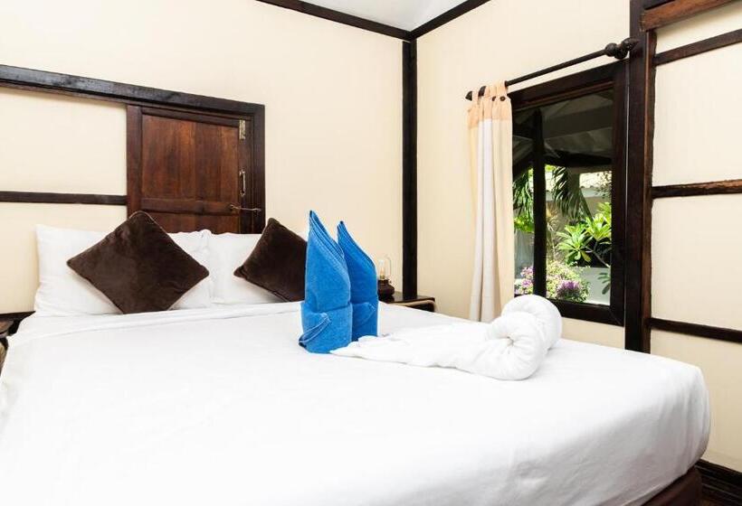 オーシャンビューのスタンダードバンガロー, Phangan Beach Resort