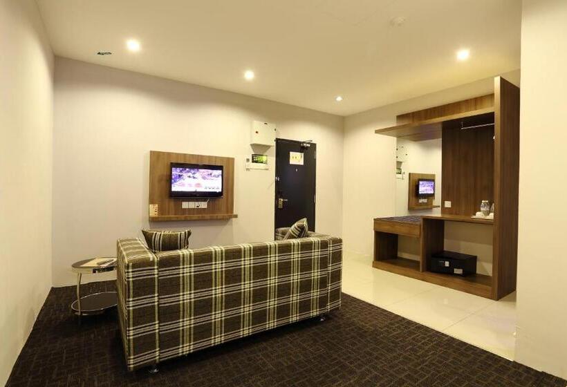 家庭套房, S Boutique