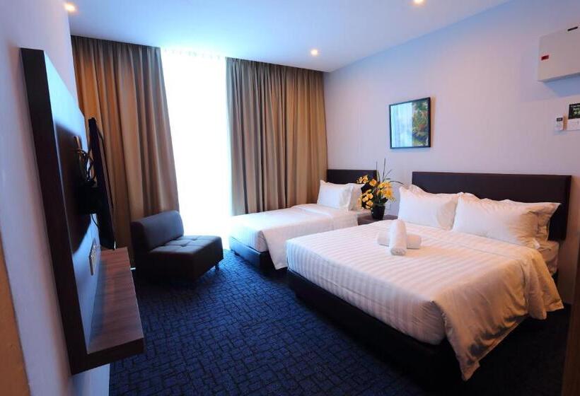 豪华三人间, S Boutique