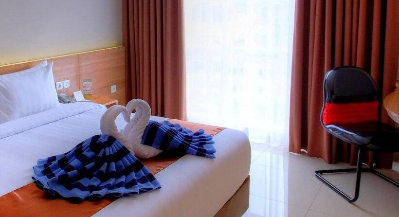Deluxe Room Queen Bed, Antero Hotel Jababeka