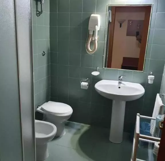 Standard Kolmen Hengen Huone, Park Hotel Villamaria