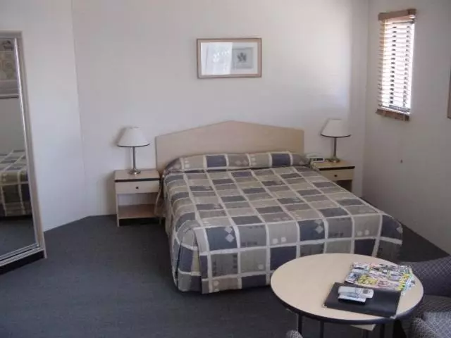 バスタブ付きデラックスルーム, St Marys Park View Motel