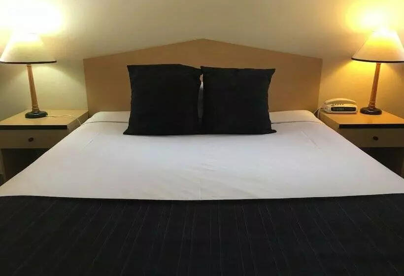 バスタブ付きデラックスルーム, St Marys Park View Motel