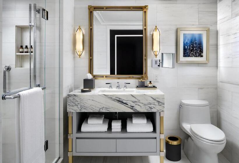 סטודיו סטנדרט, מיטה זוגית, Fairmont Royal York Gold Experience