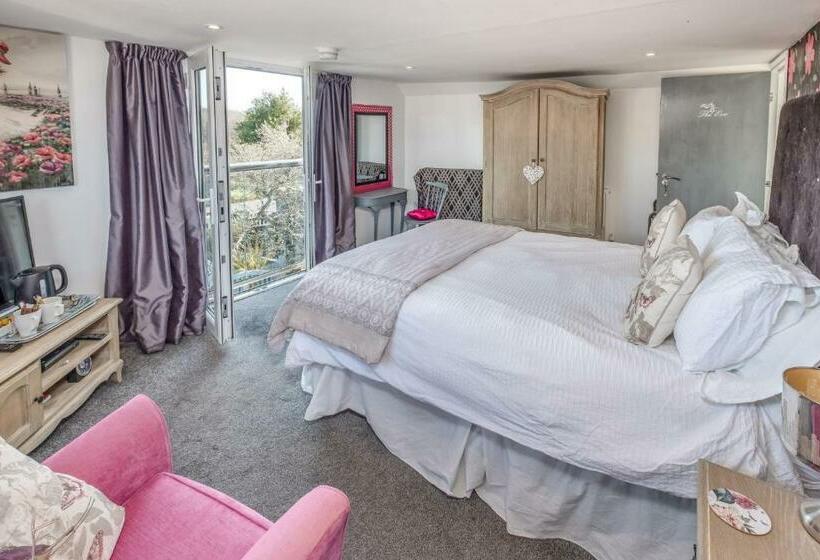 غرفة قياسية, Houseboat Harbourside View