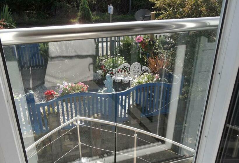 غرفة قياسية, Houseboat Harbourside View