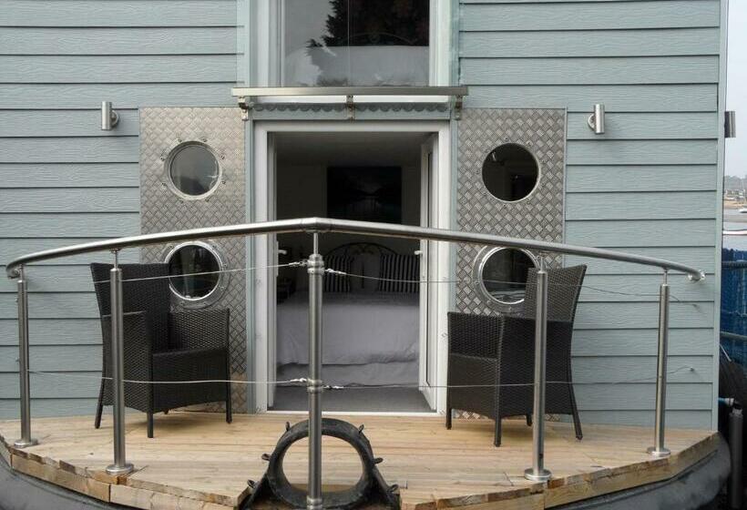 غرفة قياسية, Houseboat Harbourside View