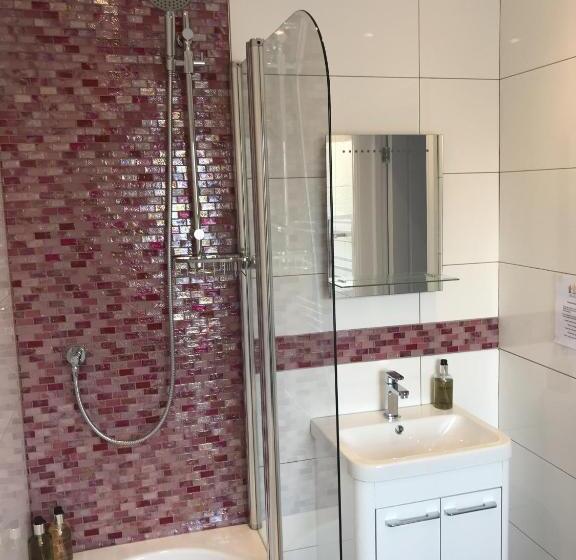 חדר סטנדרט, The Rookery