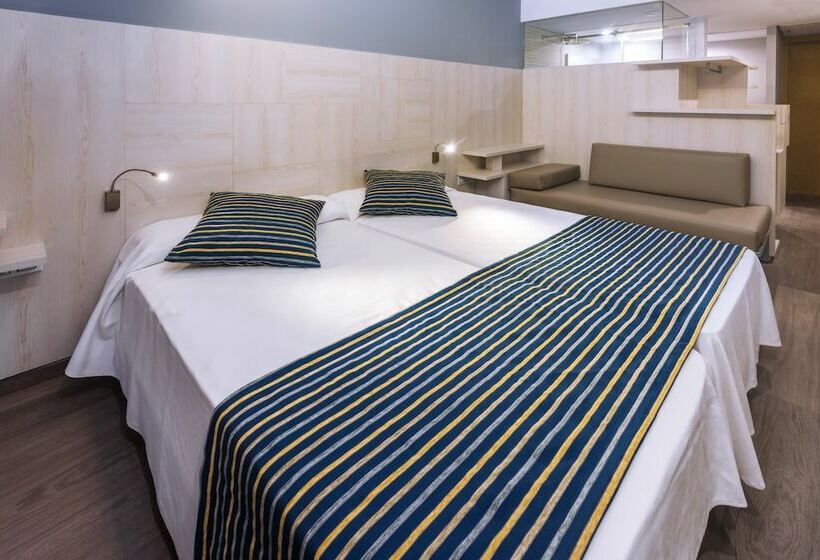 Номер Стандарт с Балконом, Ght Sa Riera