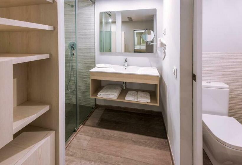 Номер Стандарт Трехместный, Ght Sa Riera