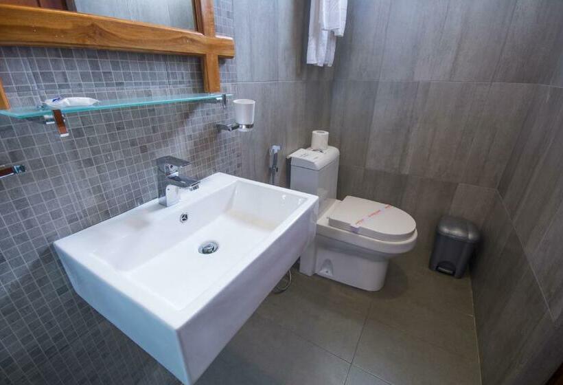 标准单人间, Hill Pride City