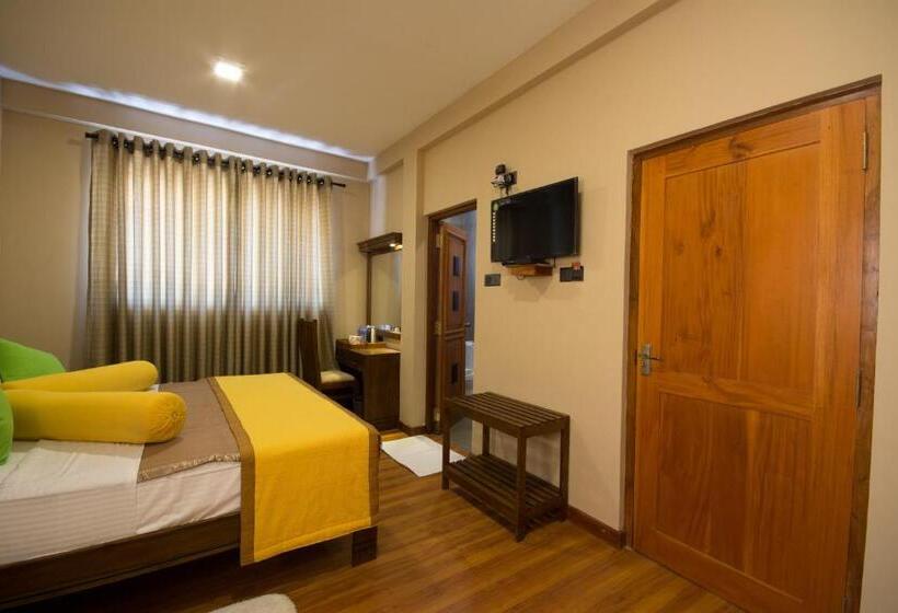 Апартаменты 1 Спальня, Hill Pride City