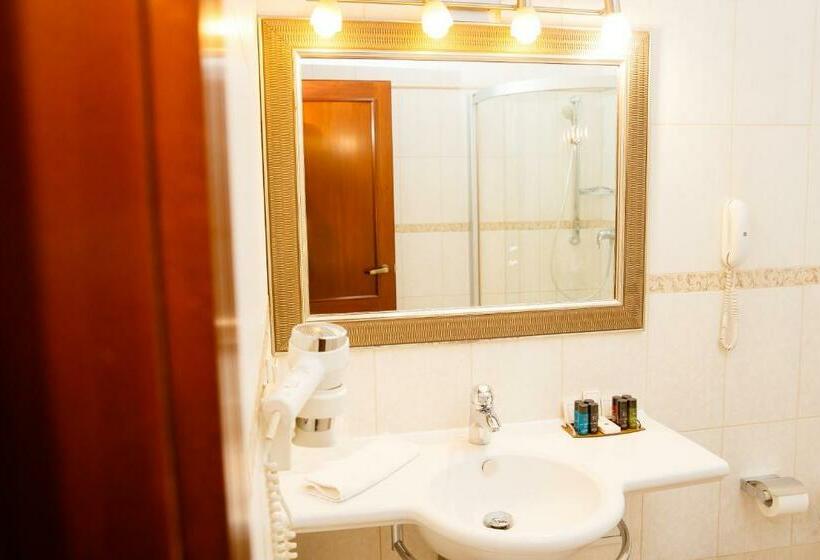 Номер Стандарт, Select