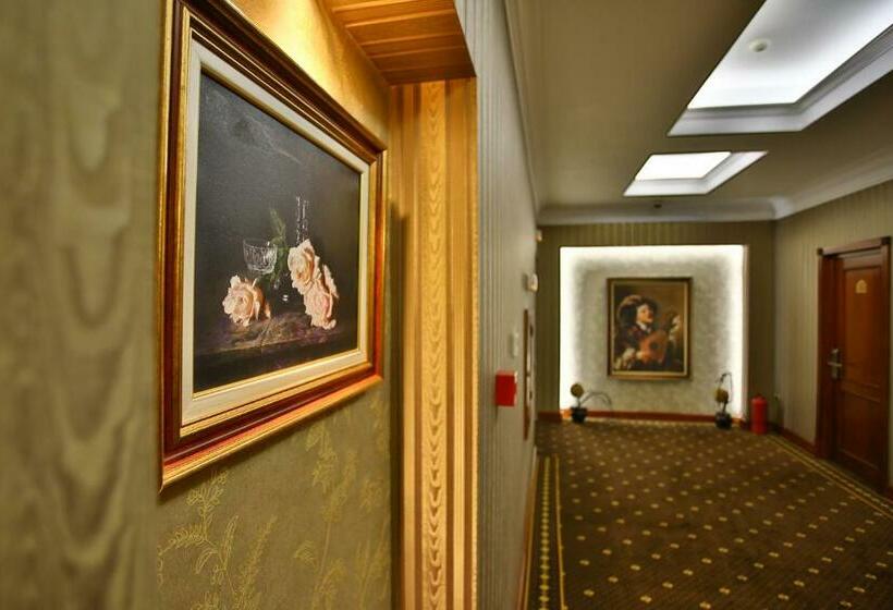 Номер Стандарт, Select