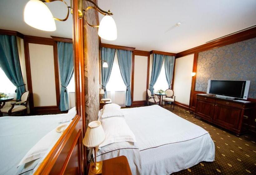 Номер Стандарт, Select