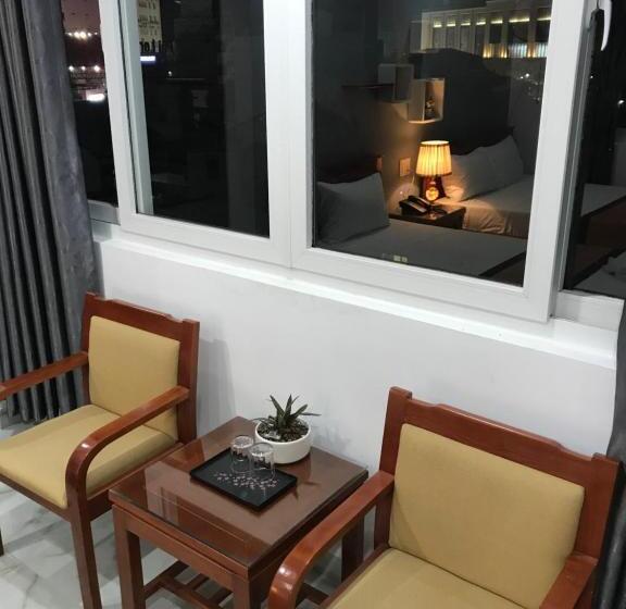 Camera Tripla Classica con Balcone, Sunny A