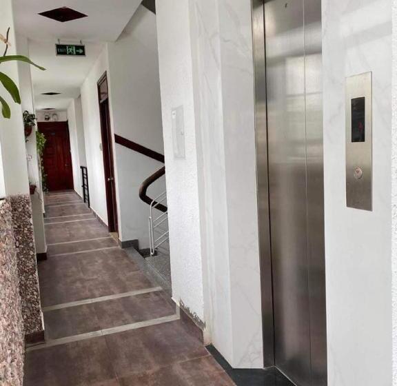 Camera Tripla Classica con Balcone, Sunny A