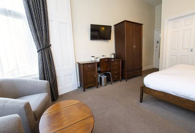 اتاق سوپریور, The Grosvenor Plymouth