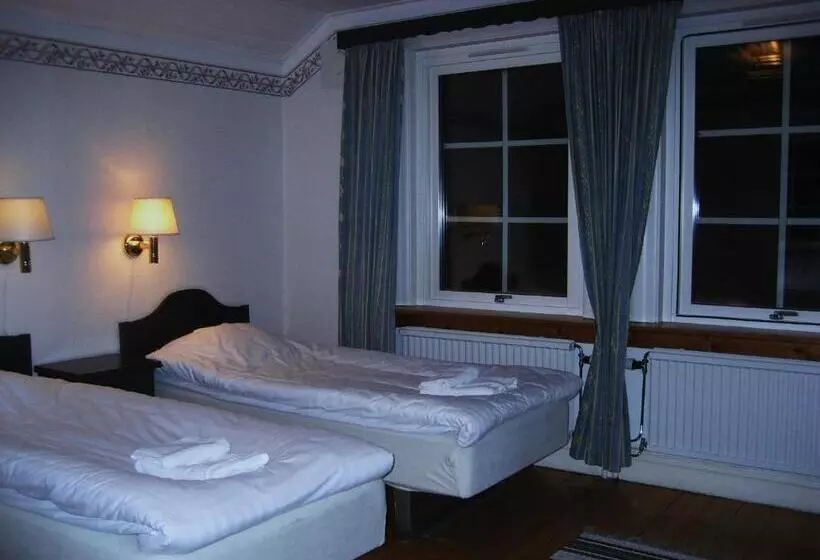 Economy Quadruple Room, Lugnet Malung Hotell