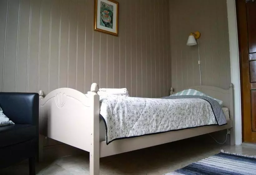 Economy Yhden Hengen Huone, Lugnet Malung Hotell