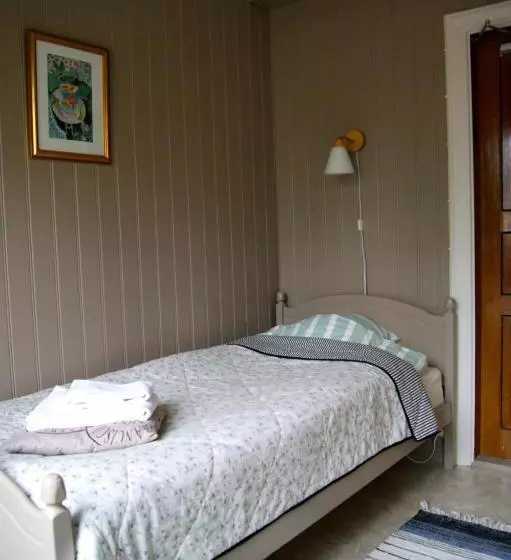 Economy Yhden Hengen Huone, Lugnet Malung Hotell